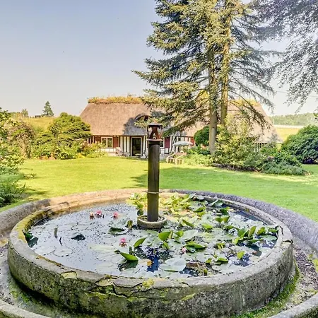 Beautiful Normandy Country 度假居 *